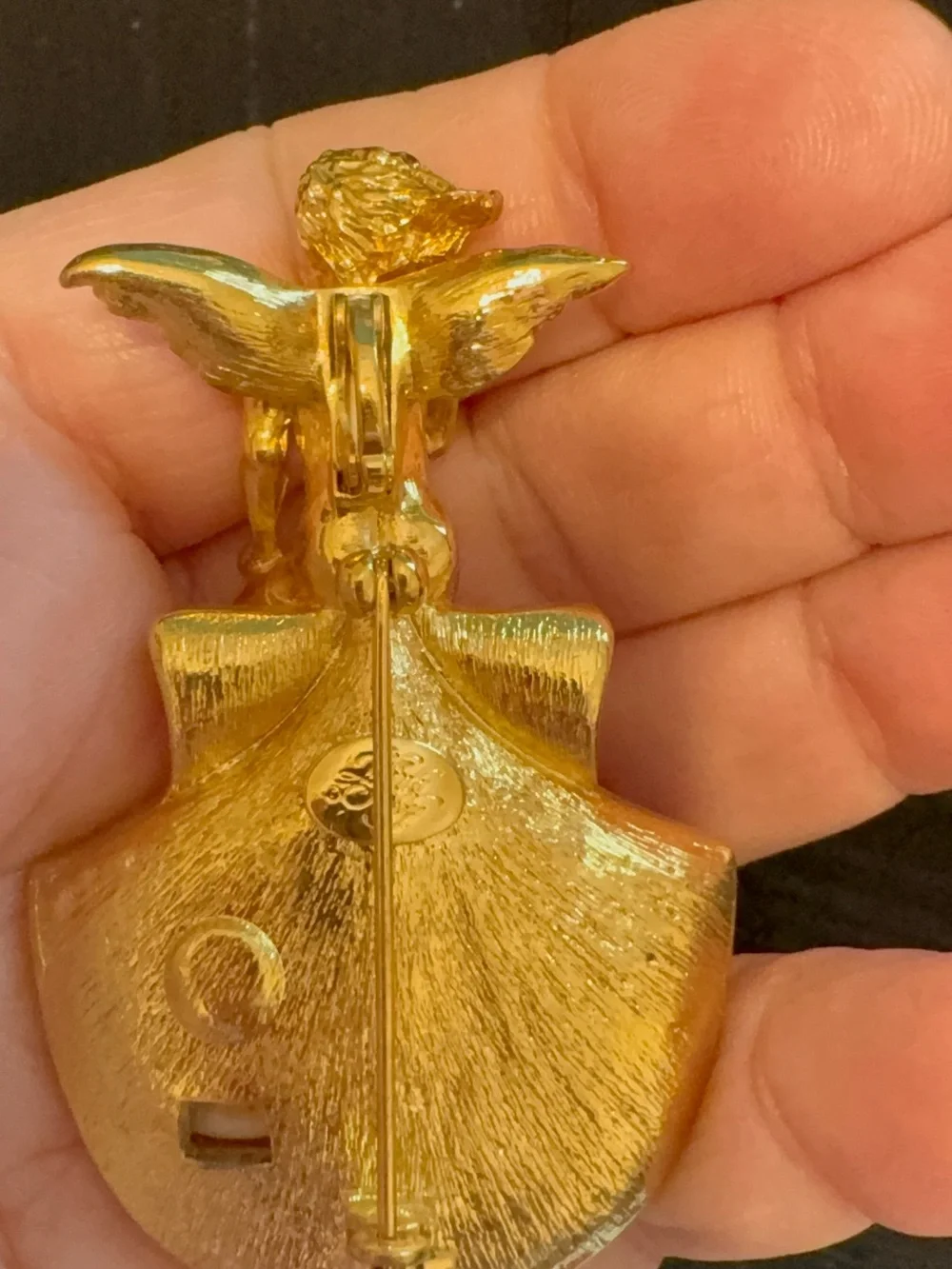 Kirks Folly brooch pendant gold tone rhinestone cherub angel faux pearl 2.5”